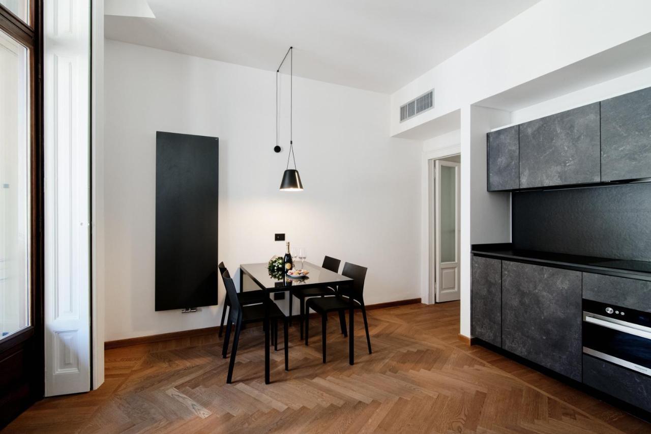 Dome'S Charme - The House Of Travelers Appartement Como Buitenkant foto