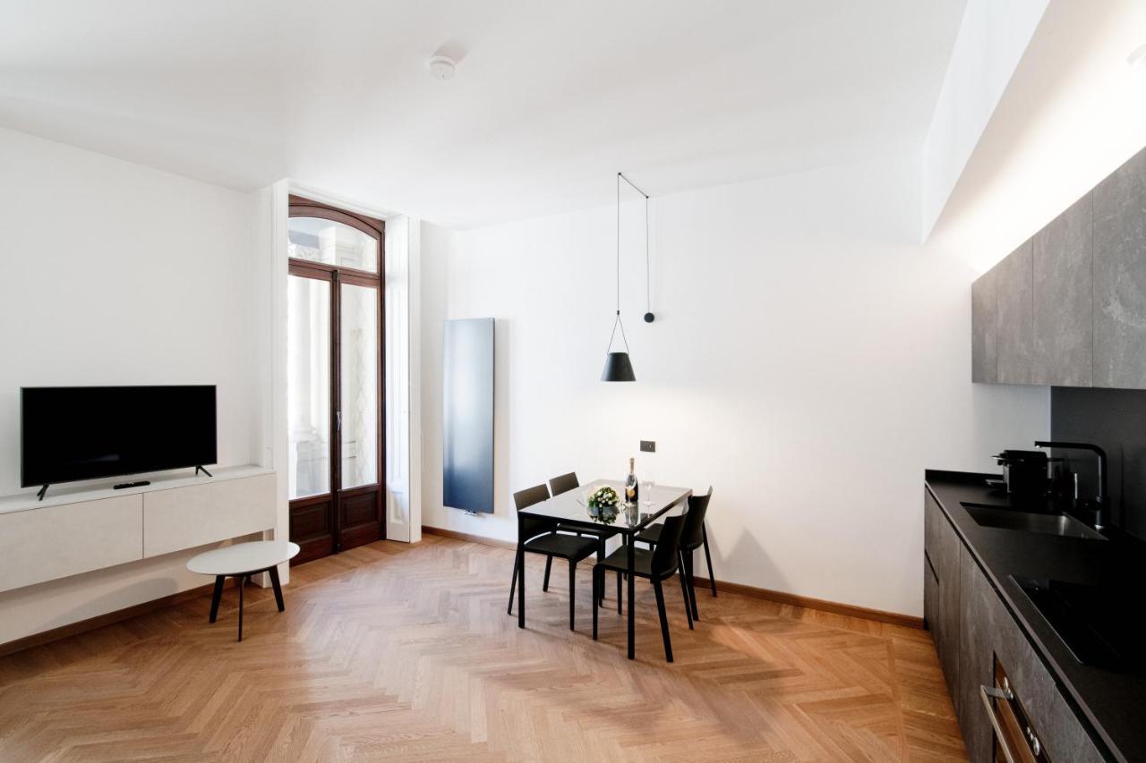 Dome'S Charme - The House Of Travelers Appartement Como Buitenkant foto