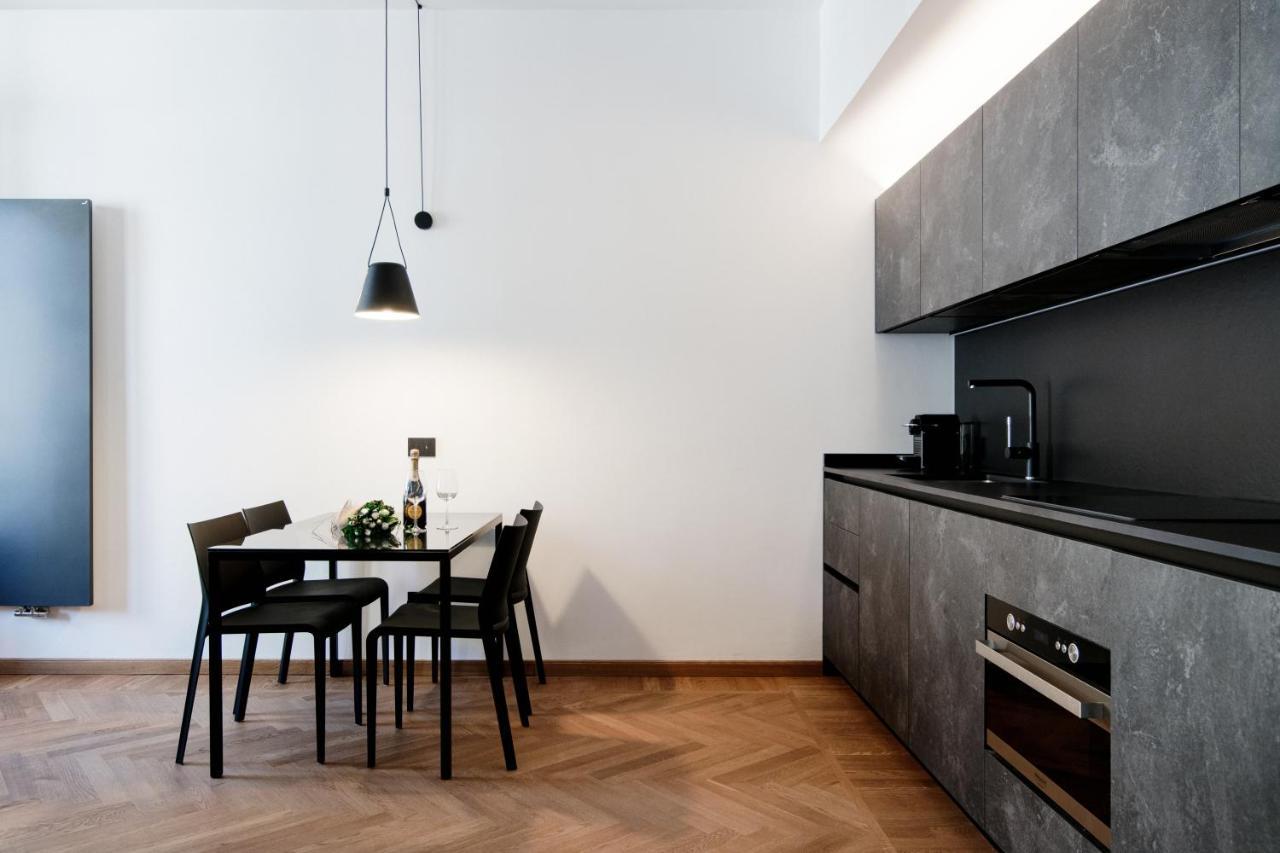 Dome'S Charme - The House Of Travelers Appartement Como Buitenkant foto